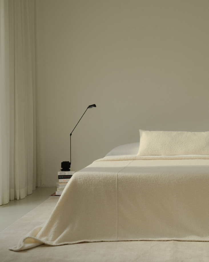 Bouclé Bedcover - Limestone