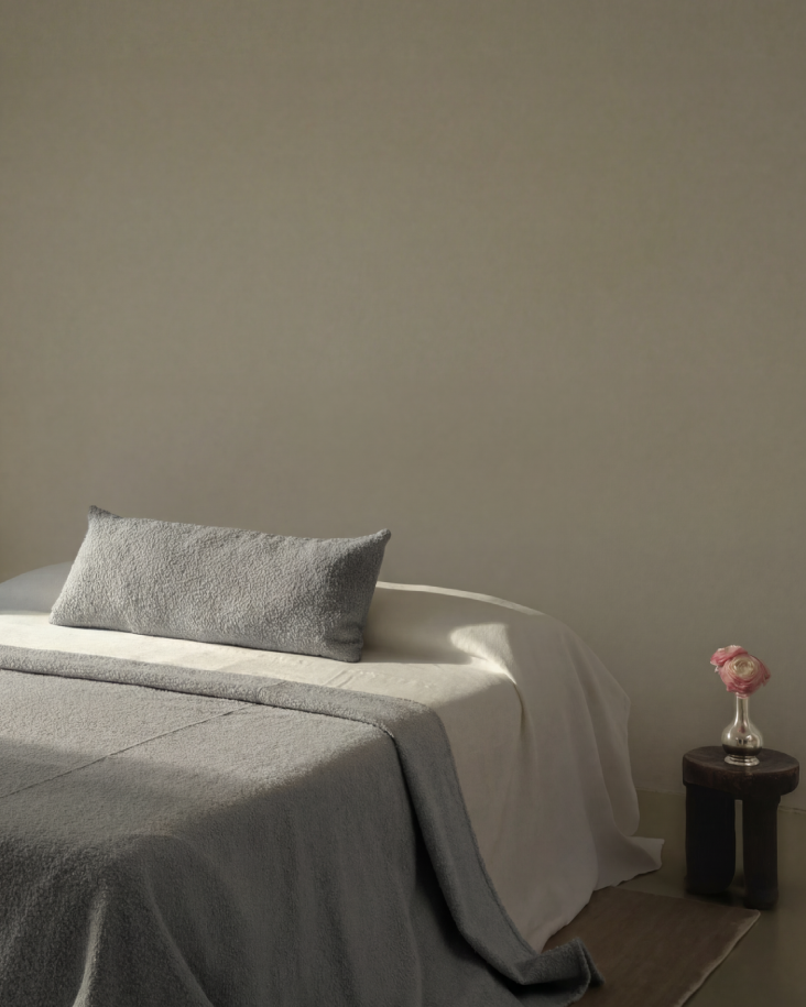 Bouclé Pillowcase – Concrete Grey